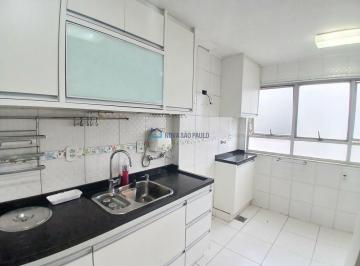 Apartamento · 102m² · 3 Quartos · 1 Vaga · Apartamento com 3 quartos 1 suíte à venda em Moema.