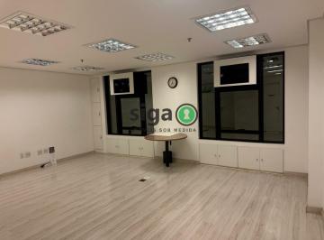 Comercial · 42m² · 1 Vaga · Sala Comercial à Venda no Brooklin - Andar Alto e Vista Privilegiada !
