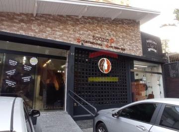 Comercial · 230m² · 4 Vagas · Casa comercial região Água Branca 230m²