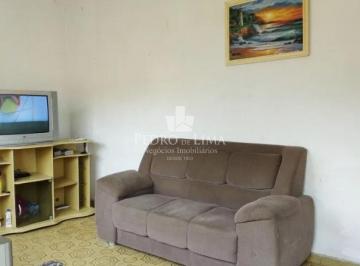 Casa · 67m² · 2 Quartos · 2 Vagas · Casa Assobradada com corredor  lateral e quintal no Ermelino Matarazzo
