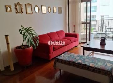 Apartamento · 180m² · 4 Quartos · 2 Vagas · Apartamento disponível para venda no bairro Centro em Uberlândia-MG