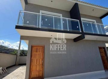 c11b1fe51e111f79b6d239126eb0228d5351b434 · Casa com 2 dormitórios à venda, 78 m² por R$ 420.000,00 - Itaipuaçu
- Maricá/RJ