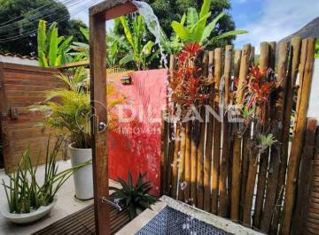 Casa · 180m² · 4 Quartos · 2 Vagas · lindo imóvel, com vista para morro de santo Inácio (parte do parque da cidade)