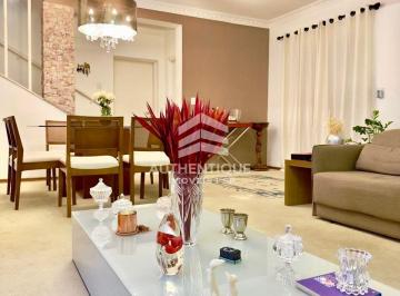 Casa · 318m² · 3 Quartos · 2 Vagas · Casa na Vila Gustavo à venda