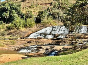Terreno · 459m² · Lote à venda no condomínio Recanto das Cachoeiras em Chácara - MG /459m²