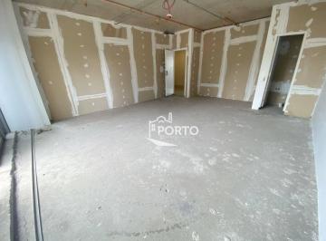 c0333ed3d09475bcda0621d6a328905827449d29 · Sala comercial para alugar no Edifício Splendor em Piracicaba