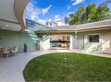 Casa · 287m² · 4 Quartos · 2 Vagas · Casa mobiliada para locação em Santa Felicidade, com 287m², 4 quartos, sendo 2 suítes, 1 closet por 