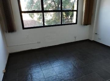 Comercial · 1 Vaga · ALUGUEL DE SALA COMERCIAL ( APENAS PARA ÁREA DA SAÚDE) DE 50m2 COM 2 SALAS E 2 B