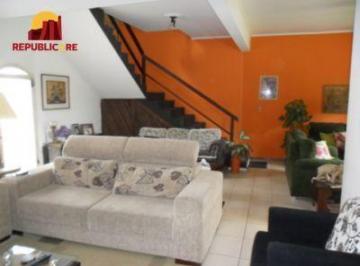 Casa · 270m² · 5 Quartos · Casa para Venda - 270m², 5 dormitórios, sendo 1 suites, Guarujá