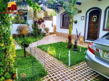 Casa · 240m² · 3 Quartos · 3 Vagas · Casa para Venda - 240m², 3 dormitórios, 3 vagas - Teresópolis