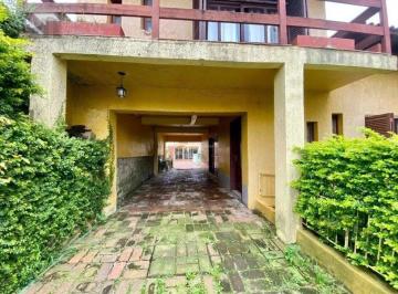 Casa · 295m² · 3 Quartos · 4 Vagas · Casa à venda - em Coronel Aparício Borges