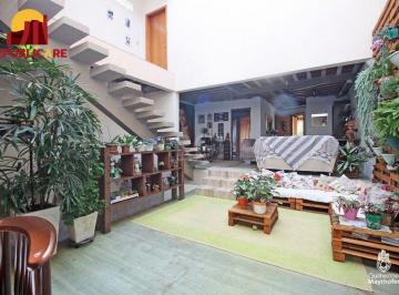 Casa · 354m² · 3 Quartos · 3 Vagas · Casa para Venda - 354.24m², 3 dormitórios, sendo 1 suites, 3 vagas - Bom Jesus