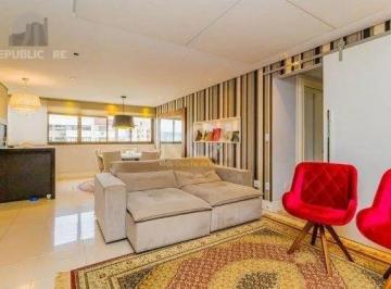 Apartamento · 94m² · 3 Quartos · 4 Vagas · Excelente apartamento de 03 dormitórios com 4 vagas de garagem.