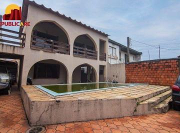 Casa · 220m² · 3 Quartos · 6 Vagas · Casa à venda - em Sarandi