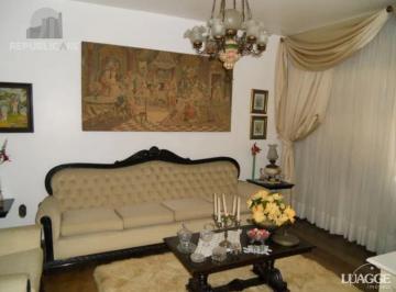 Casa · 283m² · 3 Quartos · 4 Vagas · Casa à venda - em Santa Tereza