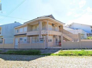 Casa · 116m² · 2 Quartos · 3 Vagas · Casa térrea de 2 dormitórios e 3 vagas de garagem na Vila Ipiranga em Porto Aleg