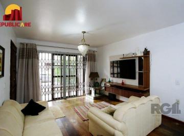 Casa · 230m² · 3 Quartos · 2 Vagas · Casa 3 Dormitório(s) com 02 garagens, Bairro Petrópolis