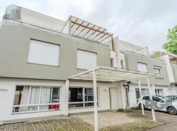 Casa · 188m² · 3 Quartos · 2 Vagas · Casa impecável e mobiliada, com 3 niveis, possui 3 dormitórios sendo 1 suíte, 4