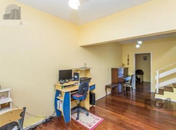 Casa · 293m² · 3 Quartos · 7 Vagas · Casa com 3 Quartos à Venda, 293 m² por R$ 650.000