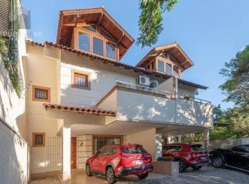 Casa · 250m² · 3 Quartos · 2 Vagas · Casa à venda - em Tristeza