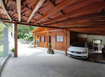 Casa · 110m² · 4 Quartos · 2 Vagas · Casa térrea, 2 quartos, edícula com 2 quartos, pático, piscina - Bairro Cavalhad
