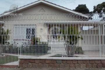 Casa · 184m² · 3 Quartos · 4 Vagas · Casa para Venda - 184m², 3 dormitórios, sendo 1 suites, 4 vagas - Cristal