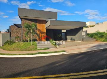 Casa · 300m² · 4 Quartos · 3 Vagas · Casa de condomínio em  Avenida Comendador José da Silva Martha - Vila Santista - Bauru/SP