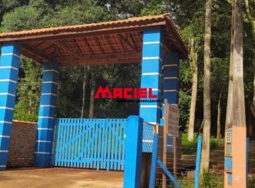 Rural · 38643m² · 2 Quartos · 20 Vagas · Sítio com 38.643m² na estrada da Baraceia - Taubaté, próximo a Igreja São Pedro.