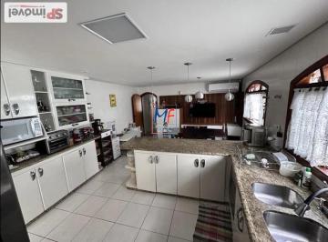 Casa · 235m² · 3 Quartos · Excelente sobrado em cond. fechado na Vila Mariza Mazzei, com 235m² a.u., 3 dormitórios (1 suíte), s