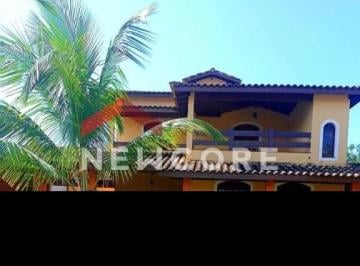 Casa · 200m² · 3 Quartos · 4 Vagas · Sobrado em Rua Antônio Carlos Quental Simas - Pontal de Santa Marina - Caraguatatuba/SP