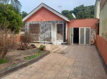 649404_ic4eo_64940467164c3278327.jpg · Casa a venda com 3 quartos e kit-Net nos fundos