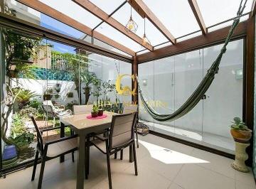 Apartamento · 90m² · 2 Quartos · 1 Vaga · Apartamento Garden com 2 quartos e 90m² à venda em Cristal, Porto Alegre.
