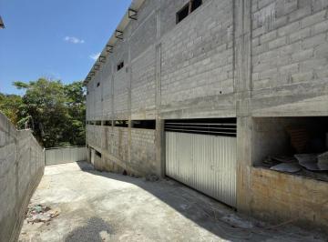 Comercial , Salvador · Galpão: Próximo à Av. Paralela, Várias metragens.
