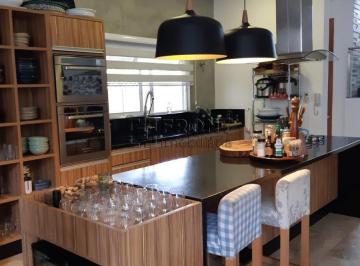 Casa · 295m² · 4 Quartos · 4 Vagas · Casa em Condomínio - Jardim Prudência - 04 suítes