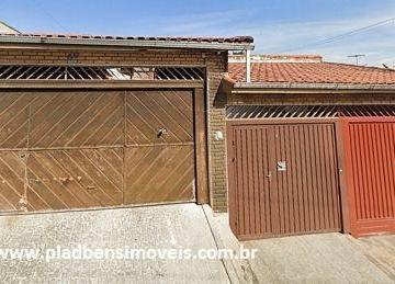 Casa , Taboão da Serra · Vende-se imóvel c/3 casas no terreno, 6 vagas, fácil acesso shopping Taboão