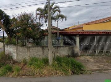 Foto 01 · Casa à venda em Bragança Paulista-SP, 3 quartos, 1 suíte, 5 vagas de garagem, 150m² - Imperdível no