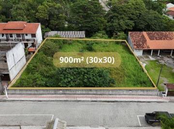 Terreno · 900m² · Dois terrenos juntos com 900m² em ótima localização na região central em Itapoá/SC!