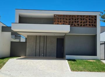 Casa · 139m² · 3 Quartos · 4 Vagas · Sobrado à venda em Caçapava, Bairro do Grama, com 3 quartos, com 139 m², Terras do Vale