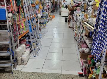 Comercial , Salvador · Vendo loja na Carlos Gomes 211m