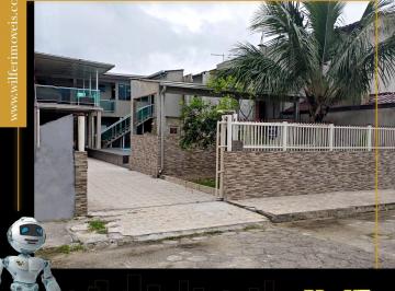 Casa · 280m² · 4 Quartos · 5 Vagas · EXCELENTE TERRENO COM DUAS CASAS A 200 METROS DA P