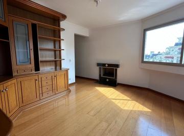 Apartamento · 148m² · 3 Quartos · 1 Vaga · Apartamento amplo e mobiliado no Juvevê.148,04 m²