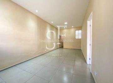 Casa · 66m² · 3 Quartos · Tijuca - Rua Pereira Soares - Casa Linear reformada, 3 quartos, quintal.