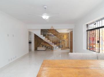 Casa · 179m² · 2 Quartos · 3 Vagas · Vendo Imóvel  ideal para Clínica na Mooca!