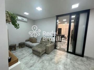 Casa · 300m² · 3 Quartos · 4 Vagas · Casa com 3 quartos à venda, 300 m² por R$ 2.300.000 - Taguatinga - Brasília/DF