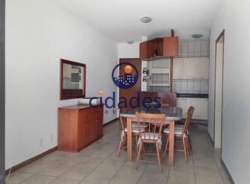 Apartamento · 57m² · 1 Quarto · 1 Vaga · Apartamento para aluguel a poucos metros da praia de Canasvieiras, Florianópólis 1 quarto com garage