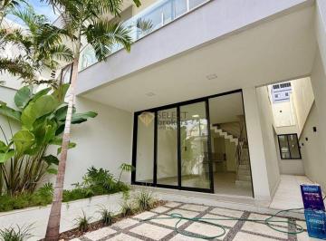 Casa · 1m² · 3 Quartos · 2 Vagas · Casa com 3 quartos, Castelo Branco - Colatina