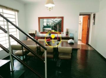 Casa · 200m² · 3 Quartos · 2 Vagas · Casa a venda no Butantã com 03 quartos e 01 suíte próximo ao metrô Butantã