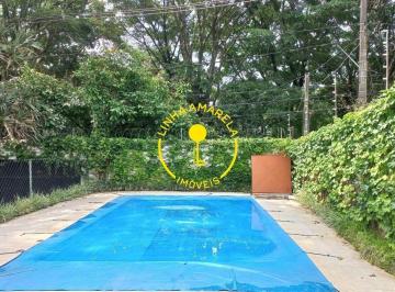 Casa · 292m² · 3 Quartos · 3 Vagas · Casa em frente à praça