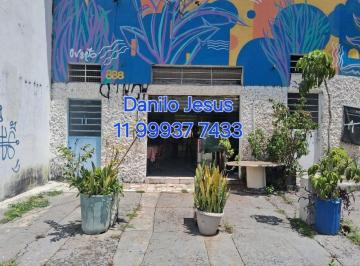 Comercial · 40m² · 2 Vagas · Sala comercial com aproximadamente 40m², 1 banheiro. FL51