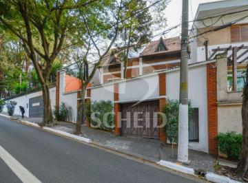 Casa · 362m² · 4 Quartos · 5 Vagas · Casa á Venda em Moema - 362m² - 4 Dormitórios - 1 Suíte - 3 banheiros - 5 Vagas